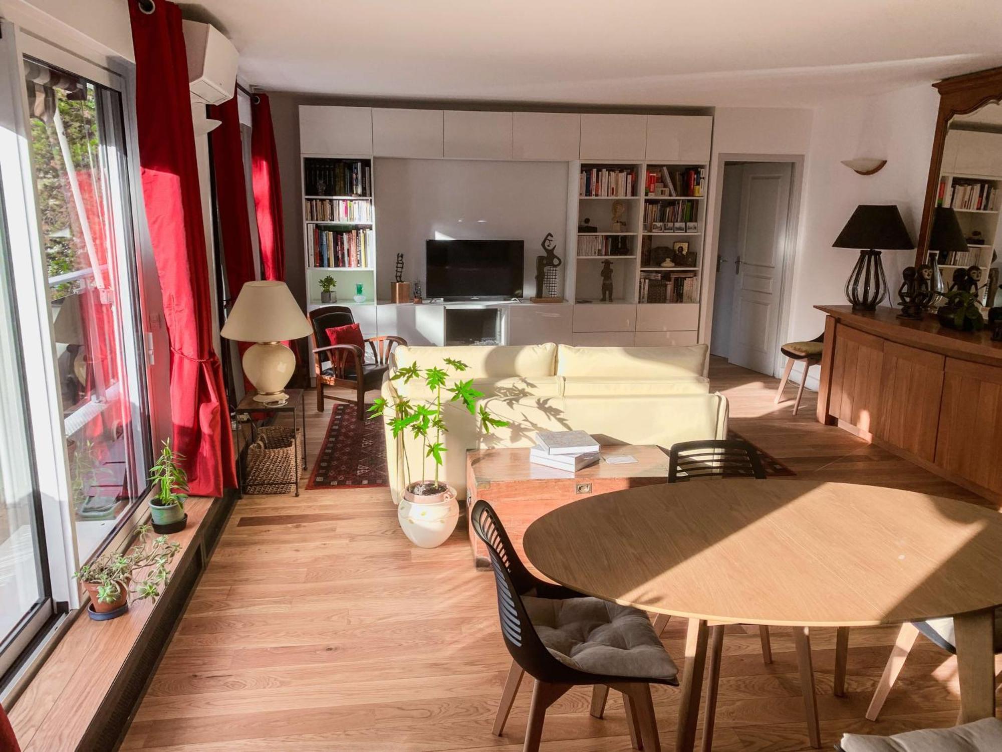 Paris-daumesnil - Grand 2 Pieces 4 Etoiles De Charme Sur Jardin - 61m2, Pour 4p - Large 4 Star Charming 1 Bedroom For 4 With Ac Appartamento *