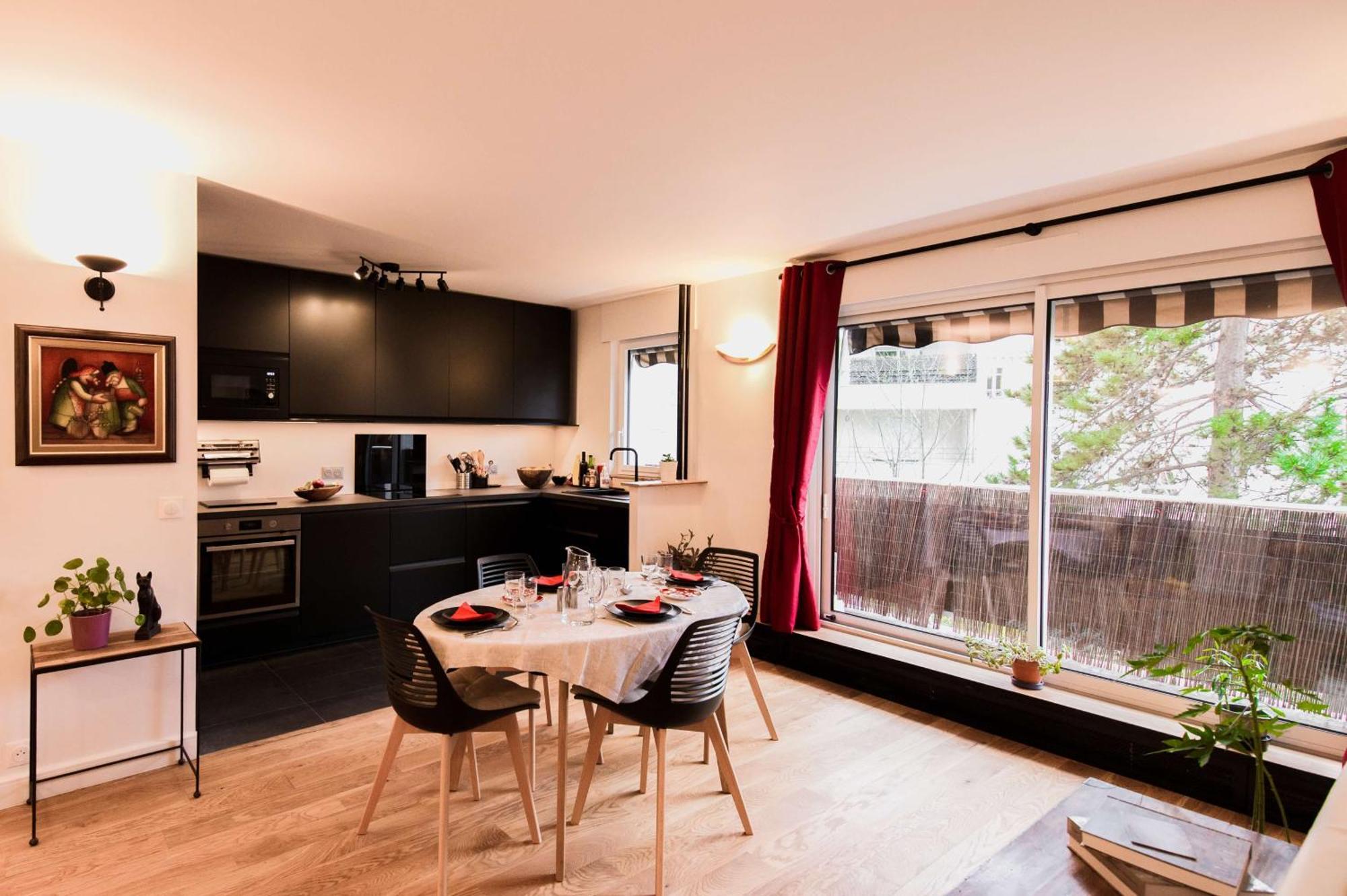 Appartamento Paris-daumesnil - Grand 2 Pieces 4 Etoiles De Charme Sur Jardin - 61m2, Pour 4p - Large 4 Star Charming 1 Bedroom For 4 With Ac *